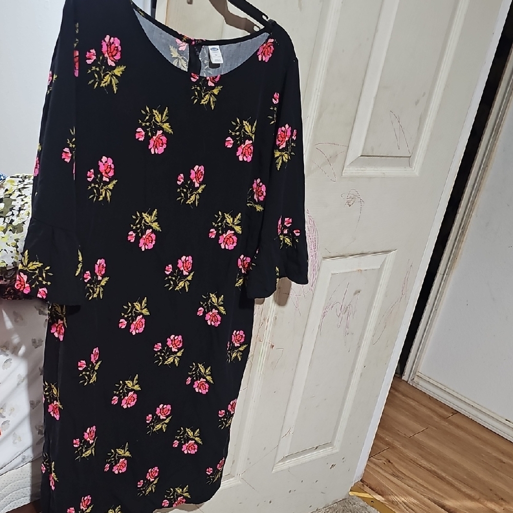 🍀Old Navy Blue Sheath Dress with Bell Sleeves